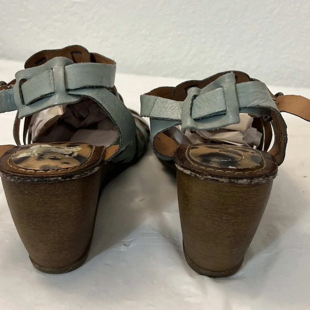 Baretraps Blue Leather 3